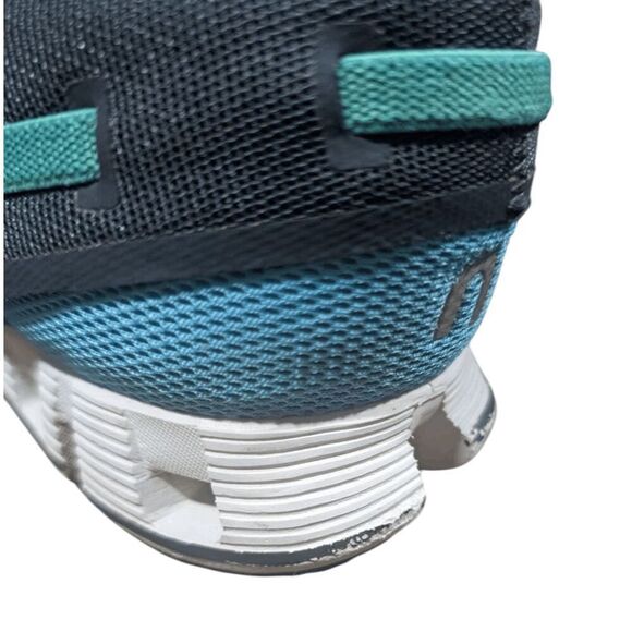 ON RUNNING Cloud Running Shoes Size 10 - Picture 14 of 15